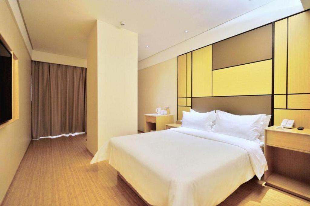 Ji Hotel Shanghai Hongqiao Yan'An XI Road Exterior foto